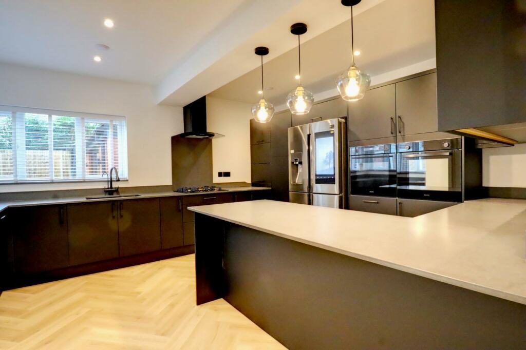 Additional image 6 of EXTENDED, RENOVATED DETACHED - Coventry Road, Bulkington