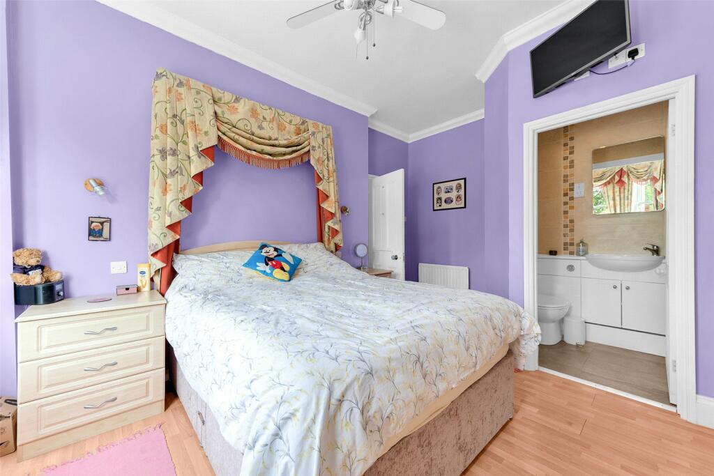 Additional image 15 of Avenue Road, Erith, Kent, DA8