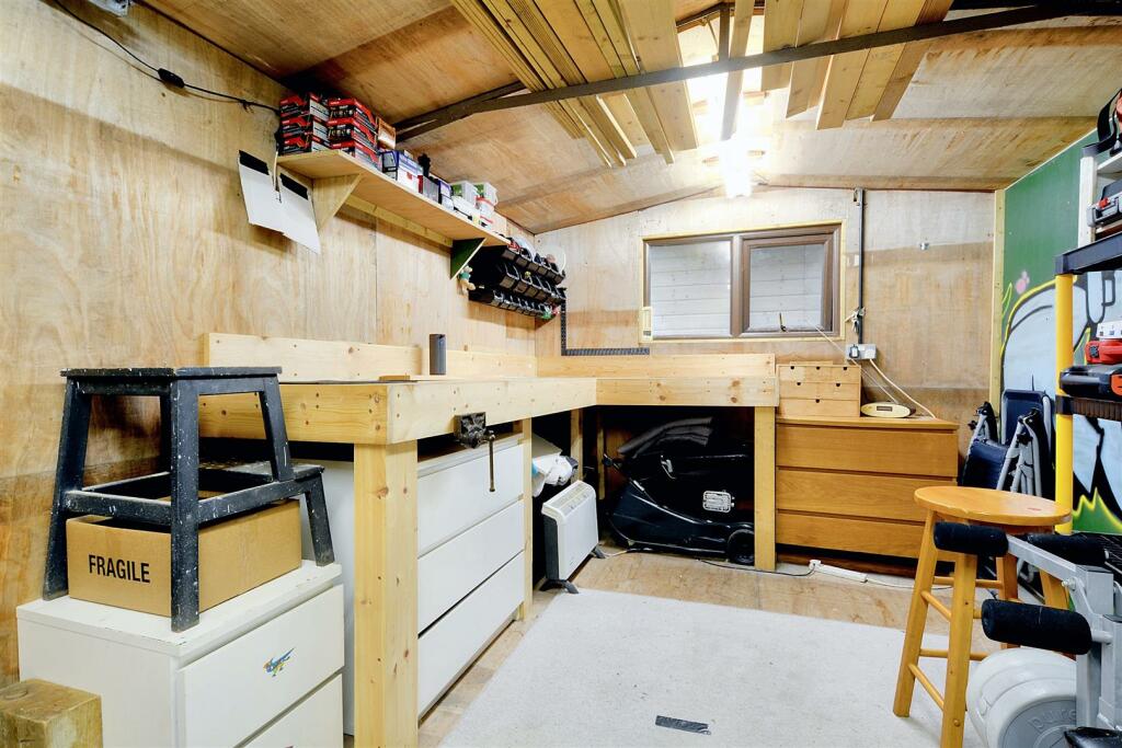 Additional image 28 of Longmoor Lane, Breaston