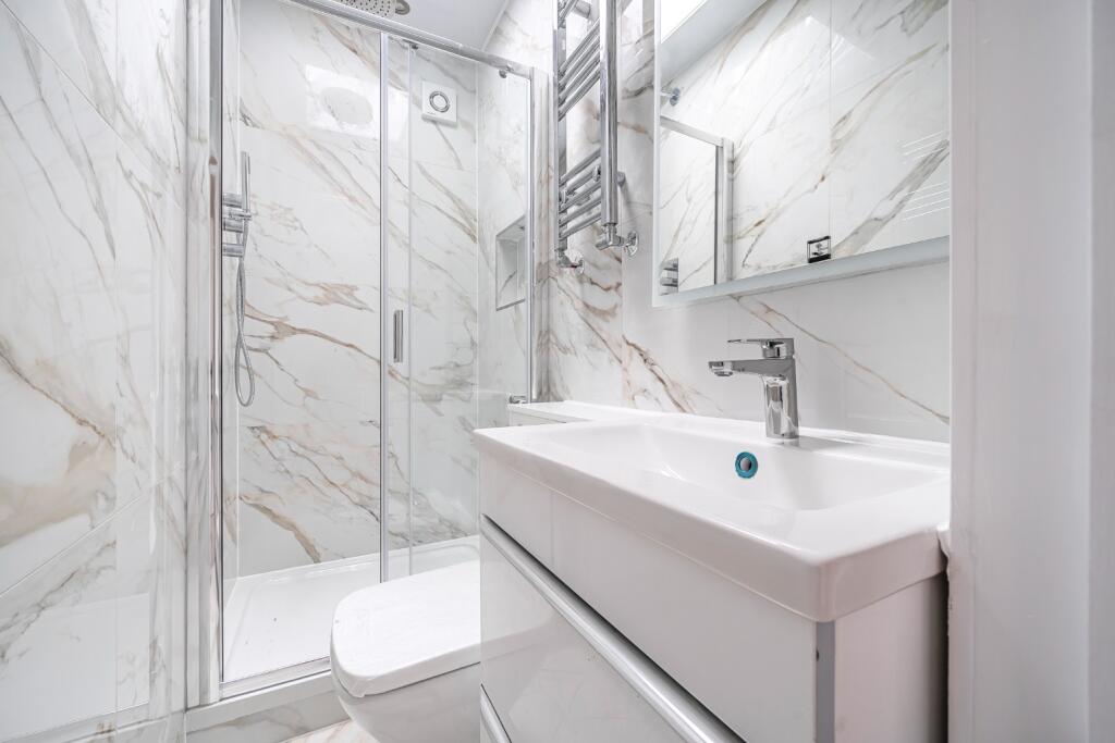 Additional image 8 of Fairmont Close, Belvedere, Kent, DA17