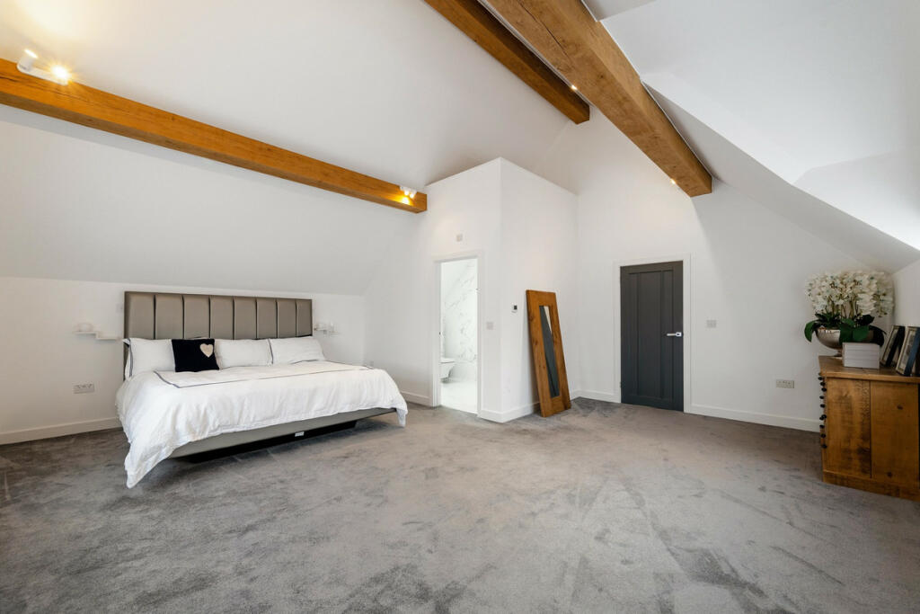 Additional image 16 of 2 Main Street, Rugby, Clifton Upon Dunsmore CV23 0BH