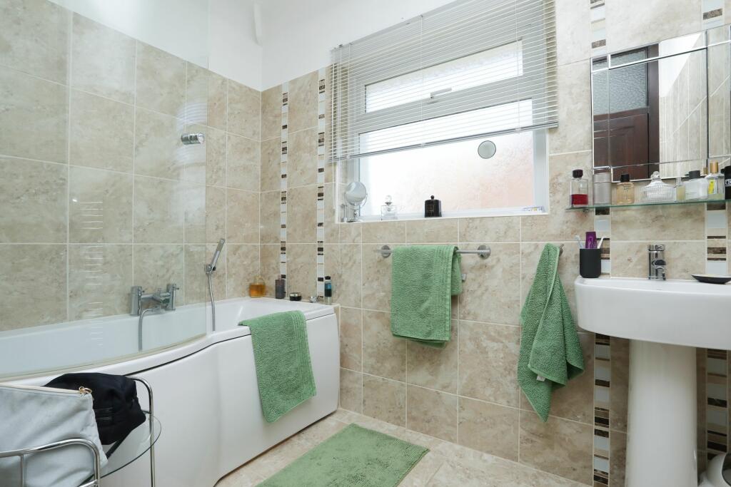 Additional image 14 of Royal Esplanade, Margate, CT9