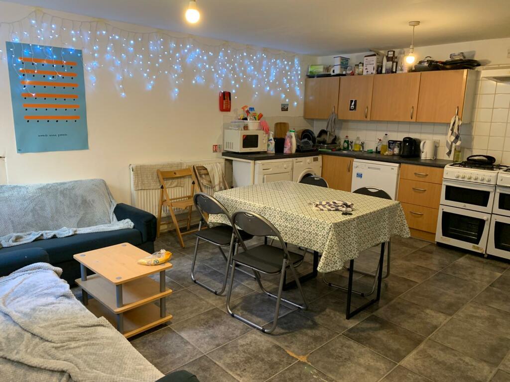 Additional image 3 of 3 Oxford Street, Leamington Spa