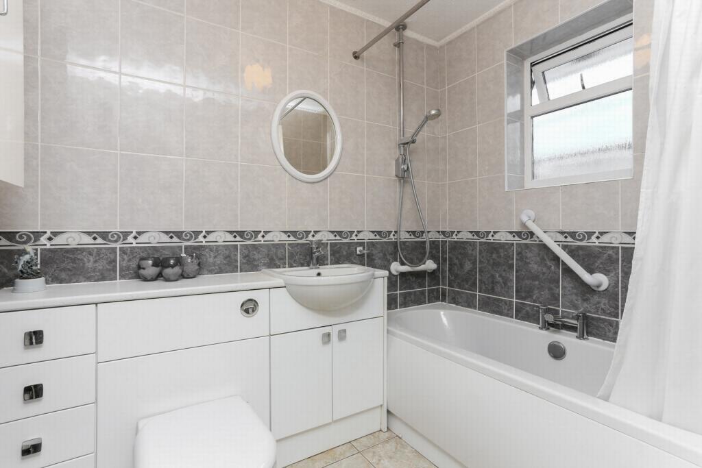 Additional image 13 of Seabrook Court, Seabrook, CT21