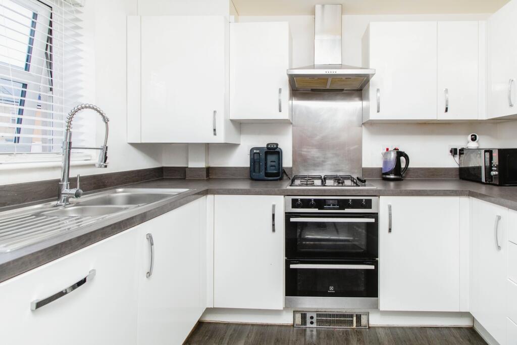 Additional image 5 of Newham Way, Erith, DA8