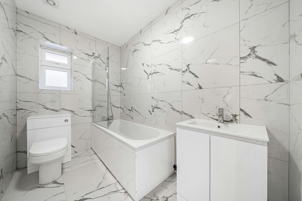 Additional image 6 of Cavendish Avenue, Erith