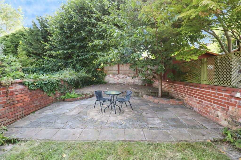 Additional image 20 of Manor Park Road, Nuneaton