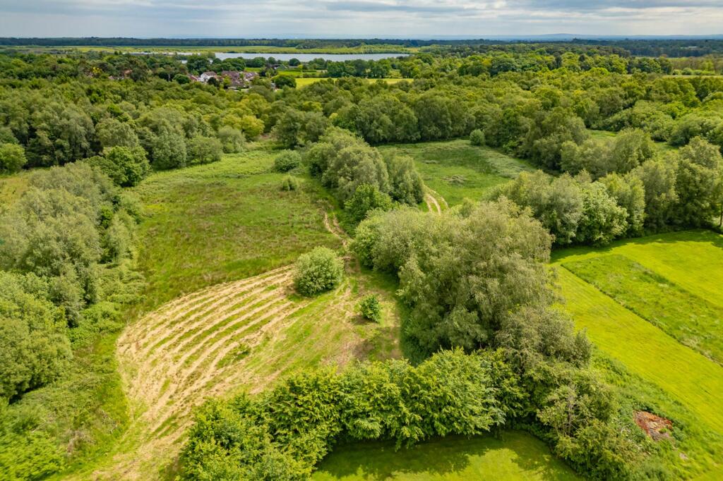 Additional image 12 of Extended Oakmere home with a large plot.