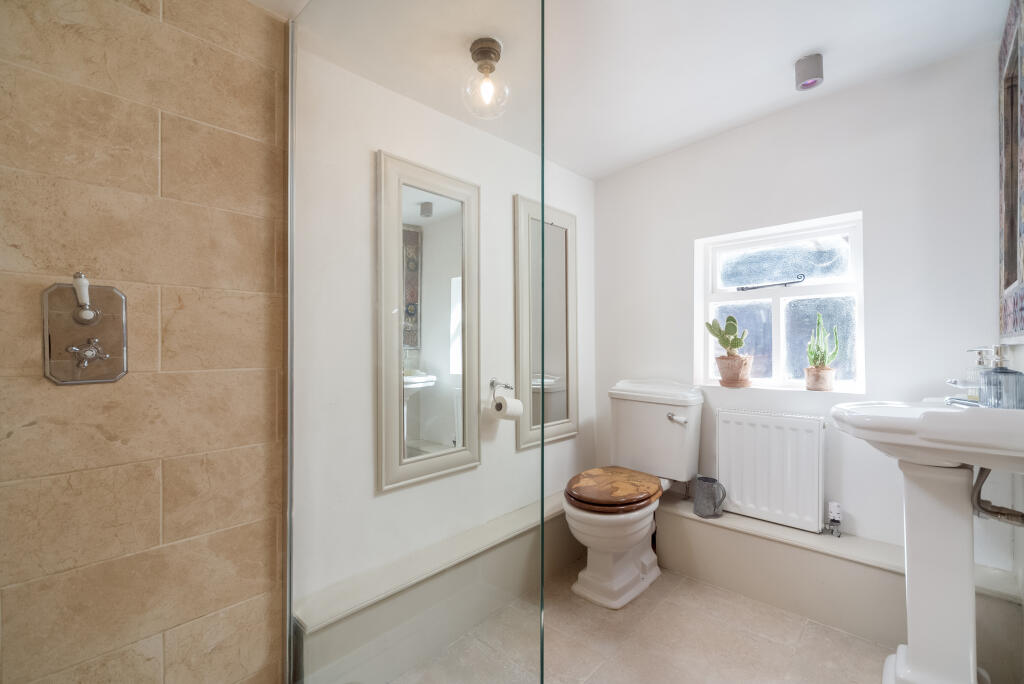 Additional image 8 of Bridge Street, Warwick, CV35