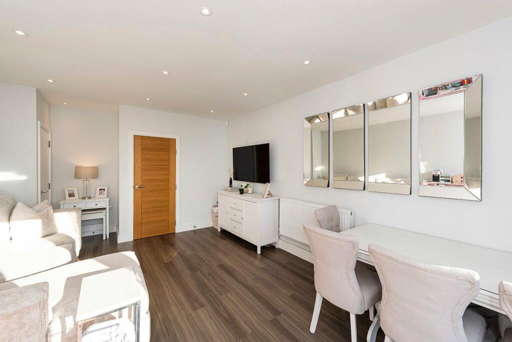 Additional image 15 of Chailey Close, Sidcup, DA15