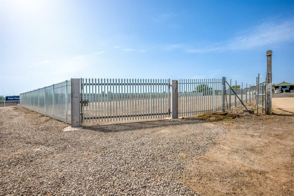 Additional image 5 of Drayton Manor Farm, Stratford-Upon-Avon CV37 6RQ