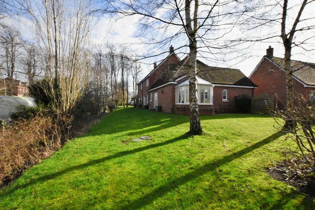Additional image 17 of Marton Court, Cawston, Rugby