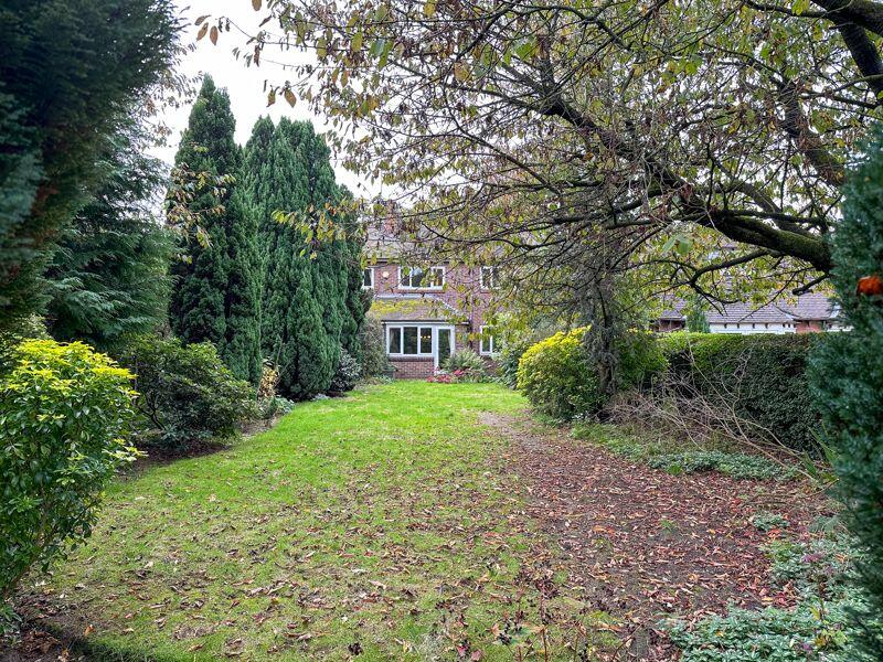 Additional image 26 of Holmes Chapel Road, Congleton