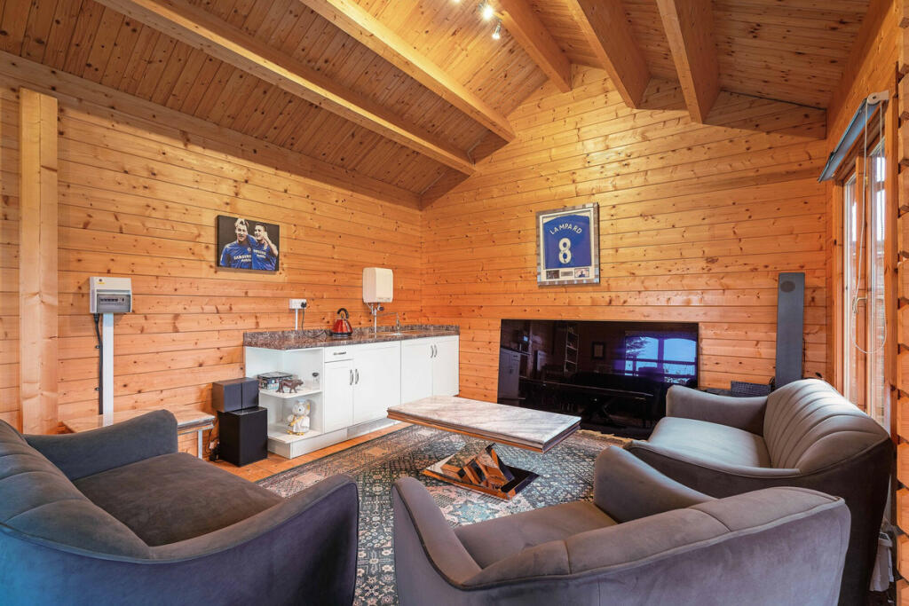 Additional image 39 of Leicester Lane, Leamington Spa, Warwickshire CV32 6QY