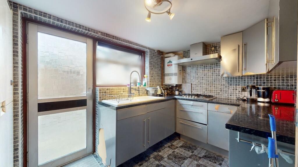 Additional image 4 of Gordon Place, Gravesend, DA12