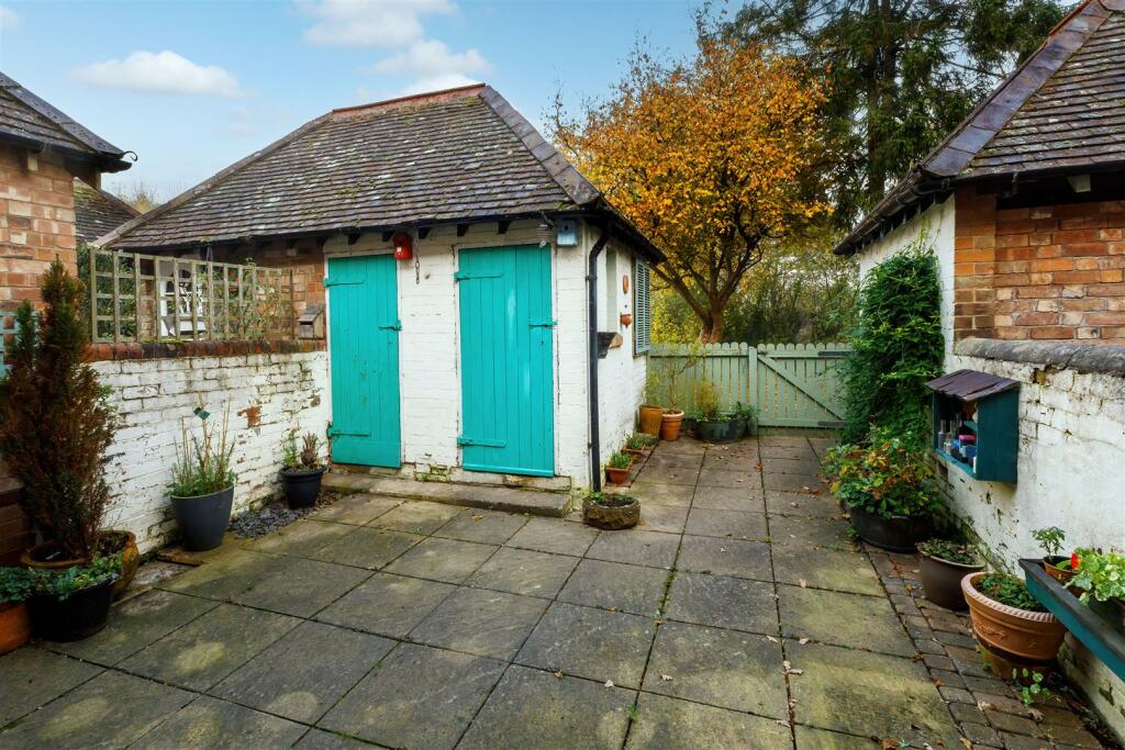 Additional image 34 of Long Itchington Road, Offchurch, Leamington Spa