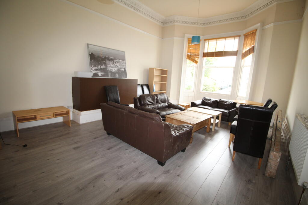 Additional image 3 of ROOM 12, KENT HOUSE, CLARENDON PLACE, LEAMINGTON SPA
