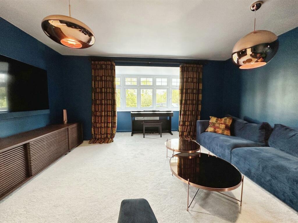 Additional image 23 of Poplar Way, Whitnash, Leamington Spa