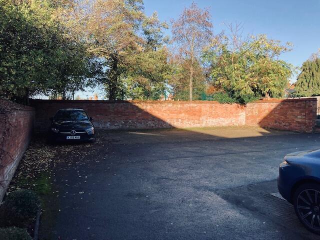 Additional image 2 of Warwick Road, Stratford-Upon-Avon, Warwickshire, CV37