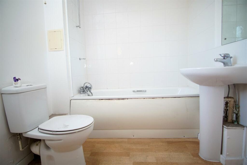 Additional image 5 of James Watt Way, Erith, DA8