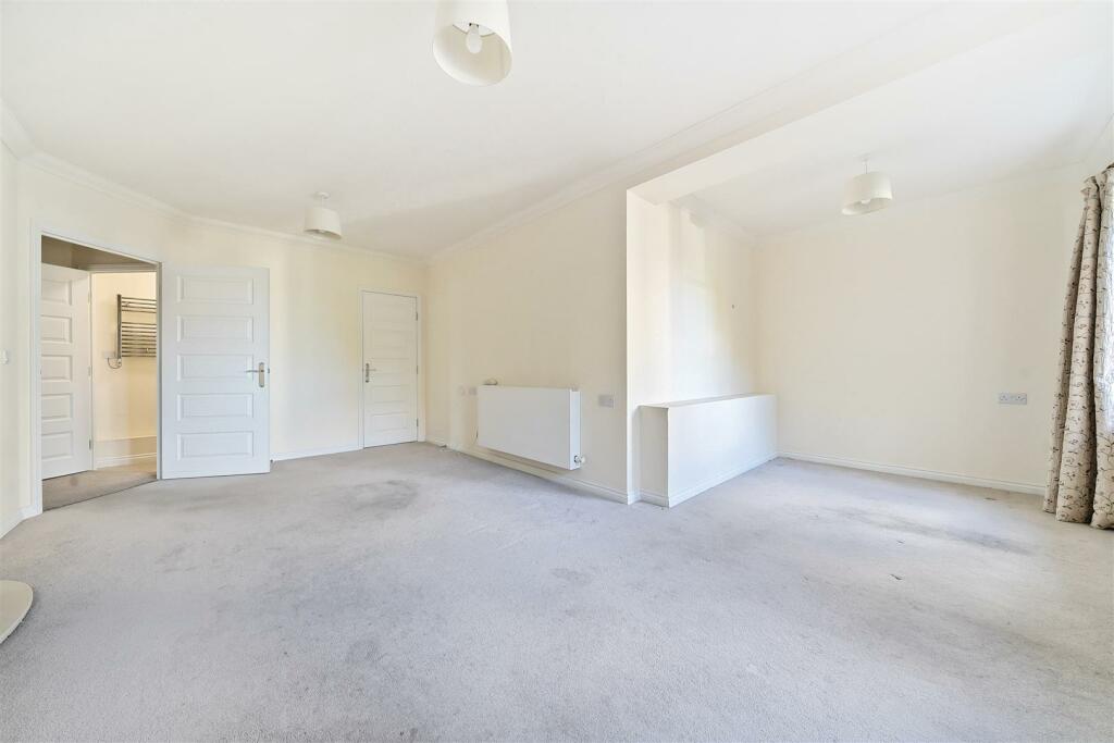 Additional image 7 of Abbots Lodge, Canterbury