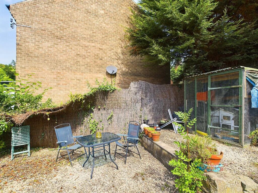 Additional image 27 of Dale Road South, Darley Dale