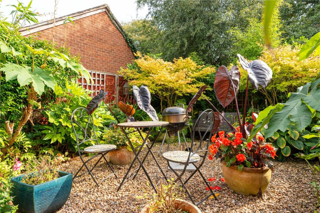 Additional image 16 of Aragon Drive, Warwick, Warwickshire, CV34