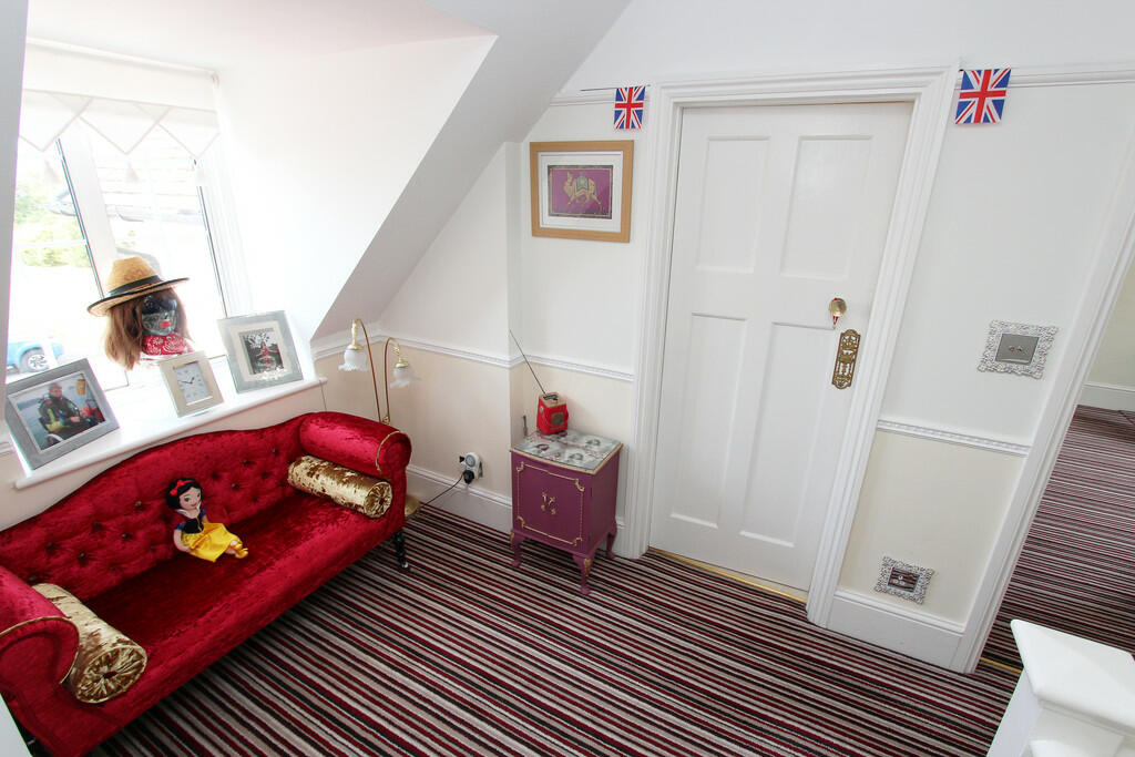 Additional image 35 of Singlewell Road, Gravesend