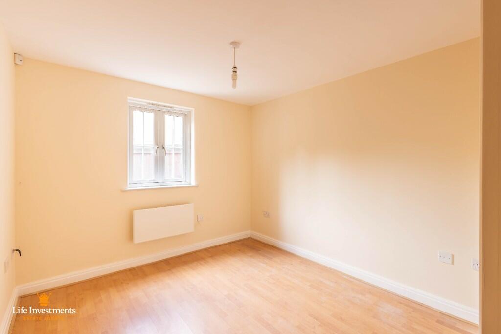 Additional image 11 of Avocet Close, Rugby, Warwickshire, CV23