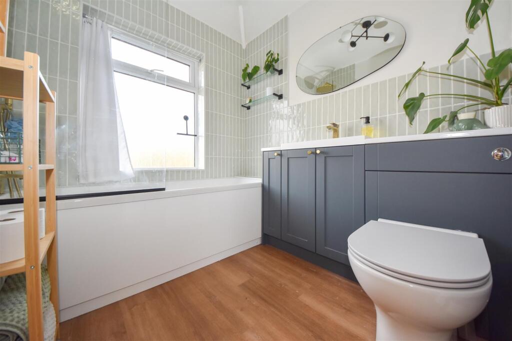 Additional image 7 of Montague Road, Warwick