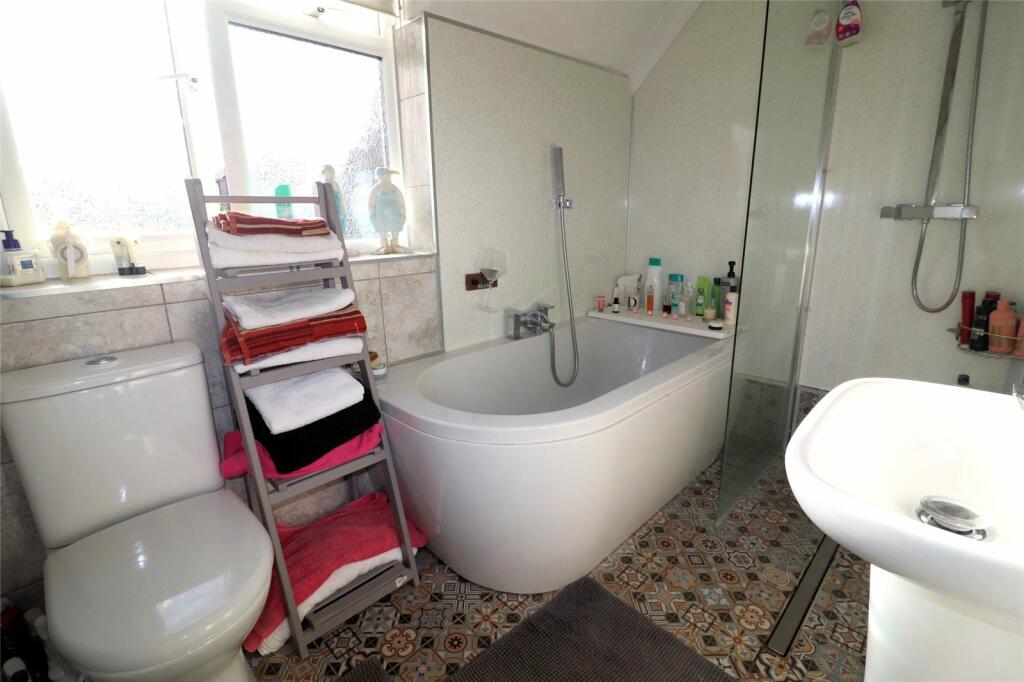 Additional image 10 of Barnehurst Avenue, Erith, DA8