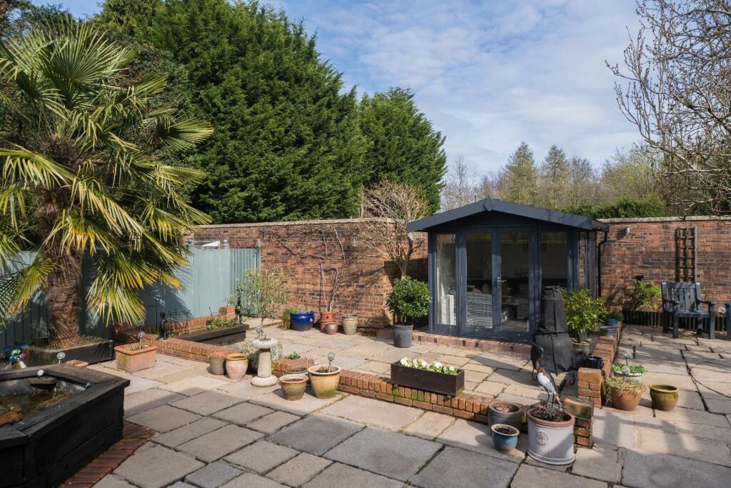 Additional image 38 of Back Lane, Spurstow