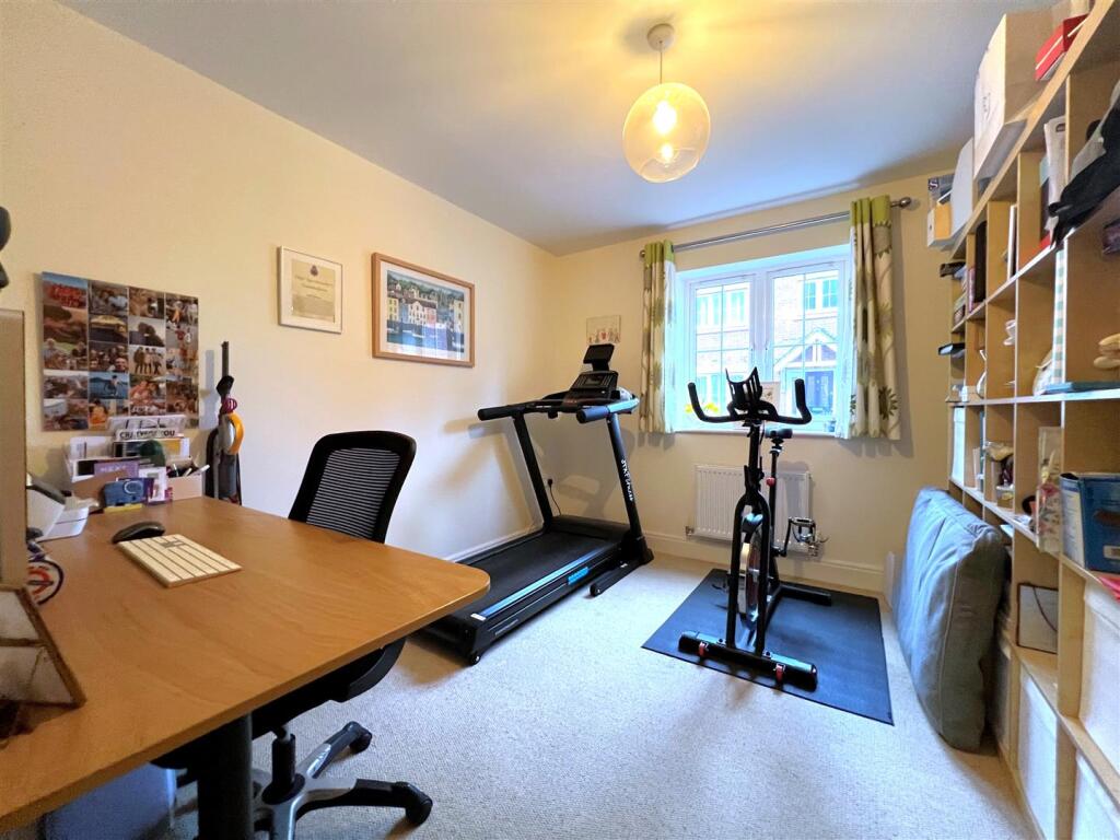 Additional image 12 of Camel Close, Warwick