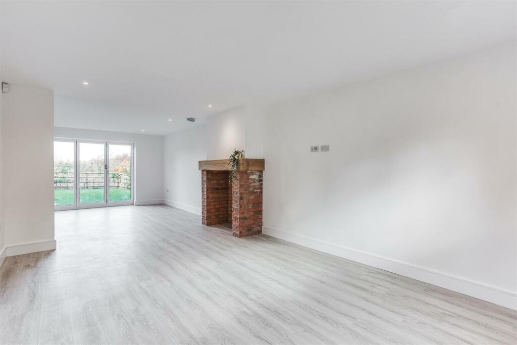 Additional image 24 of Chestnut Close, Draycott-In-The-Clay, Ashbourne