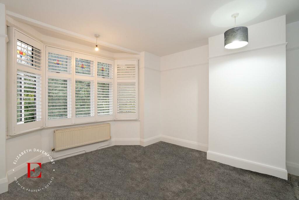 Additional image 19 of Central Avenue, Stoke Park