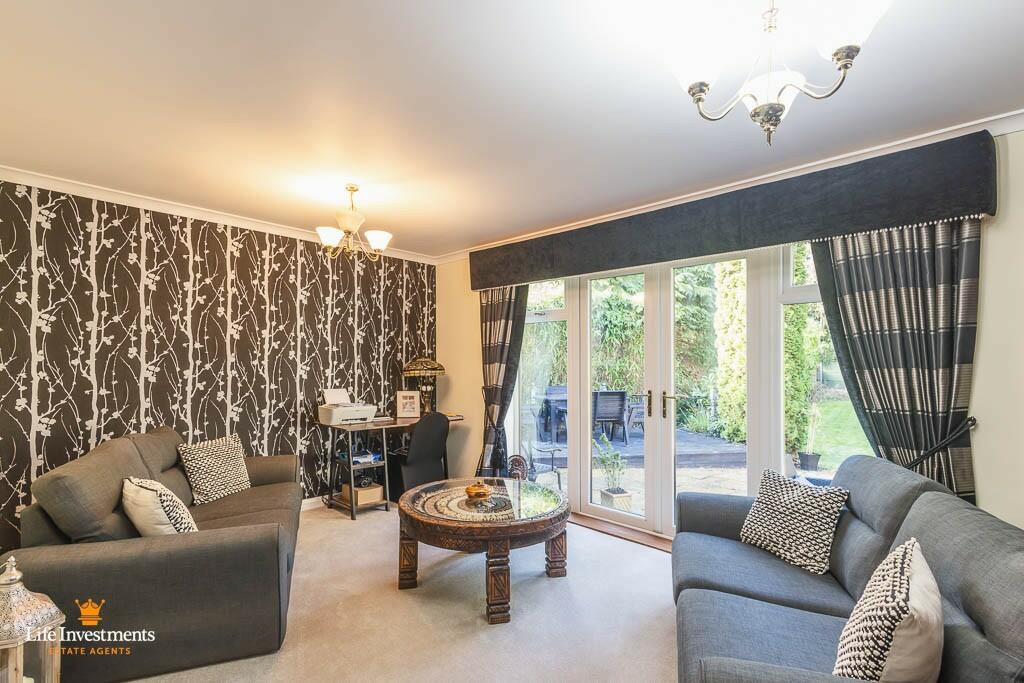 Additional image 7 of Lime Tree Avenue, Rugby, Warwickshire, CV22