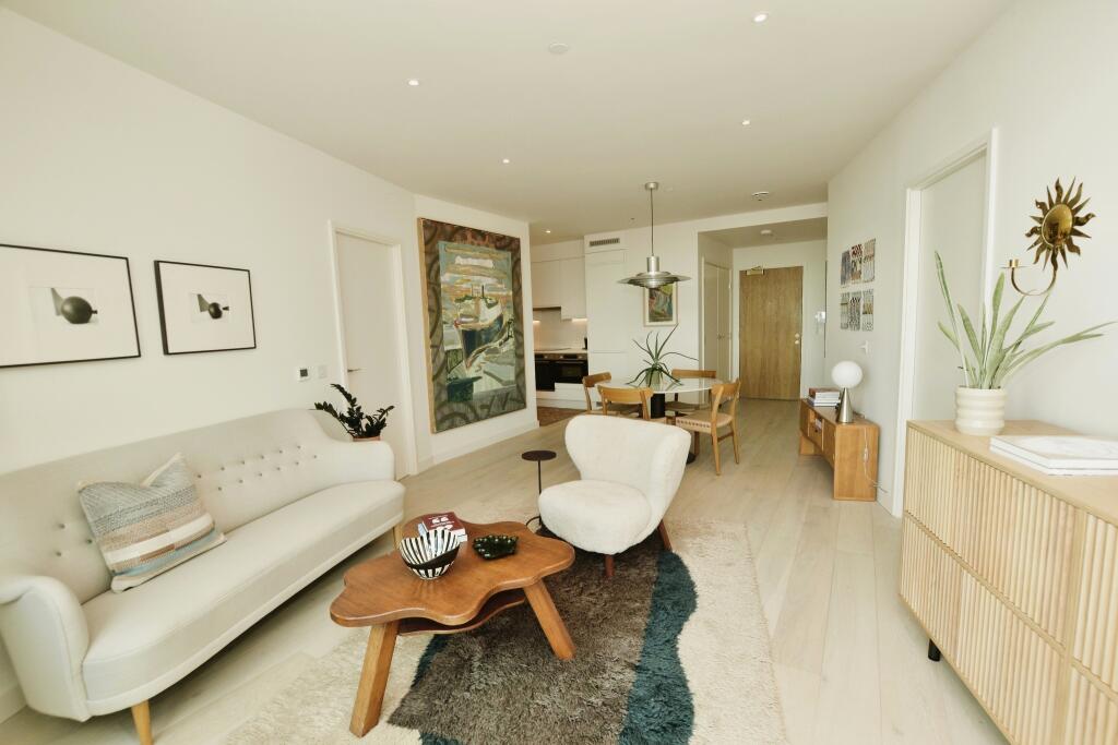 Additional image 9 of Shoreline Crescent, Folkestone, Kent, CT20