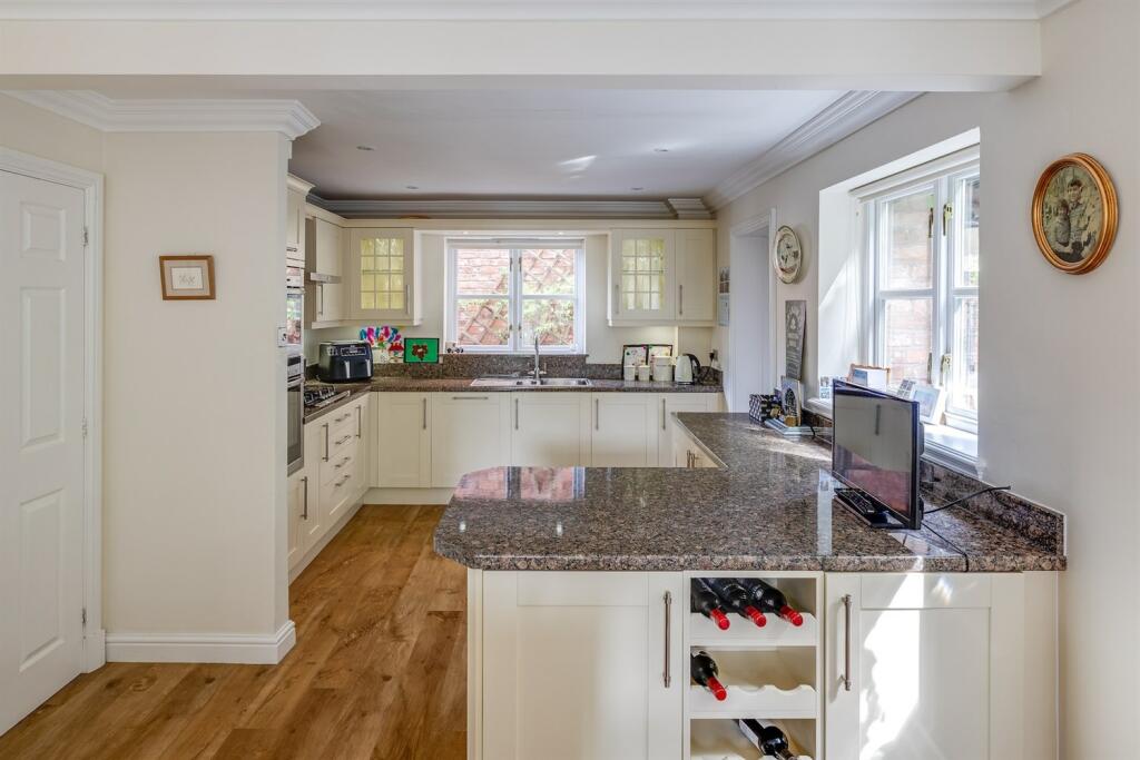 Additional image 12 of Millfield Lane, Tarporley