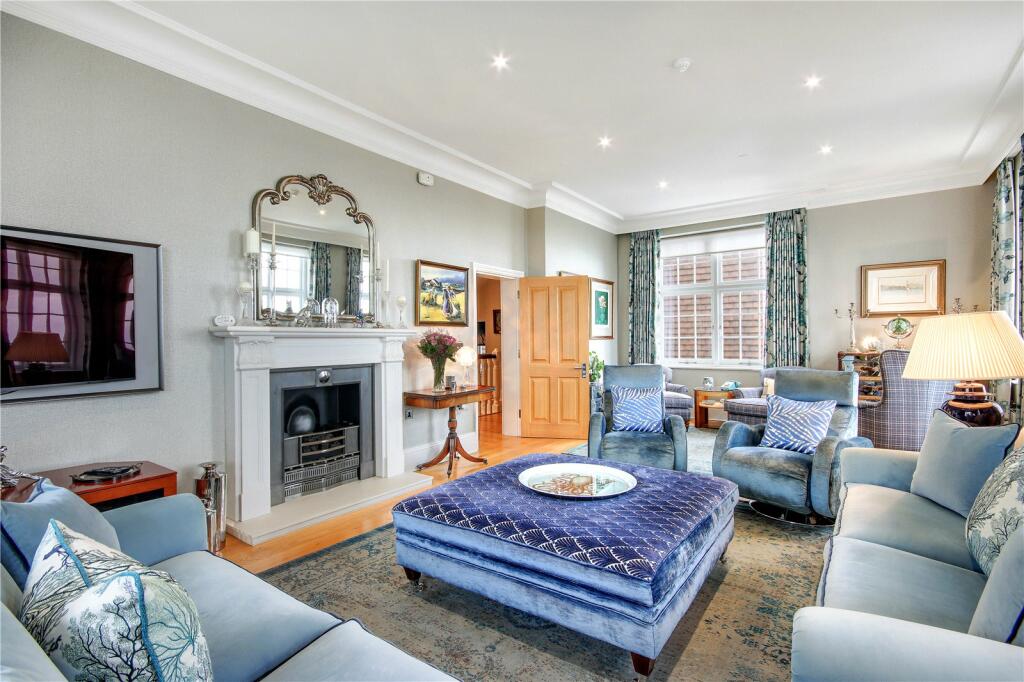 Additional image 2 of Marine Parade, Whitstable, Kent, CT5