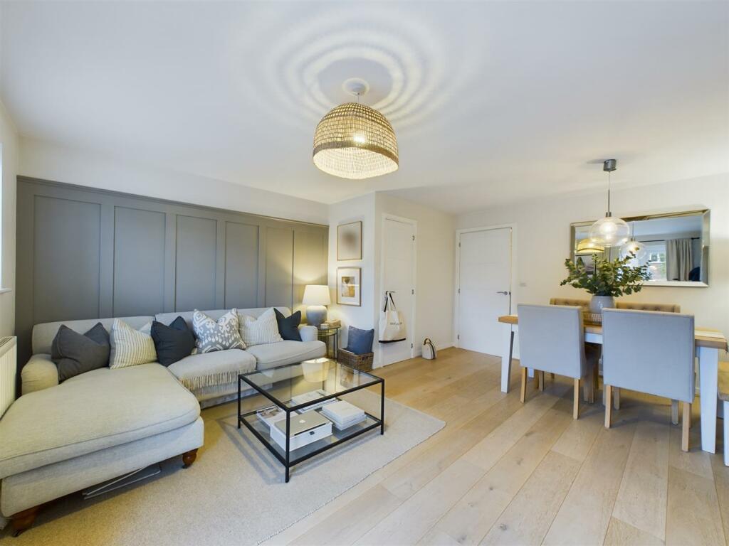 Additional image 5 of Iris Crescent, Mickleover