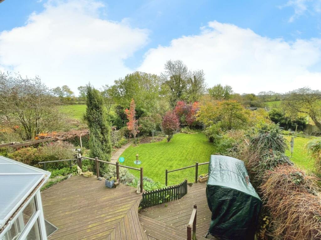 Additional image 2 of Dog Lane, Napton, Southam