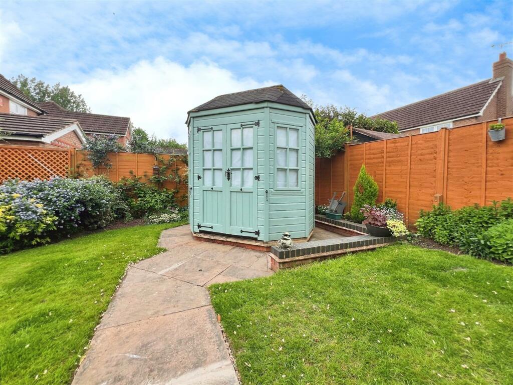 Additional image 27 of Robins Grove, Warwick