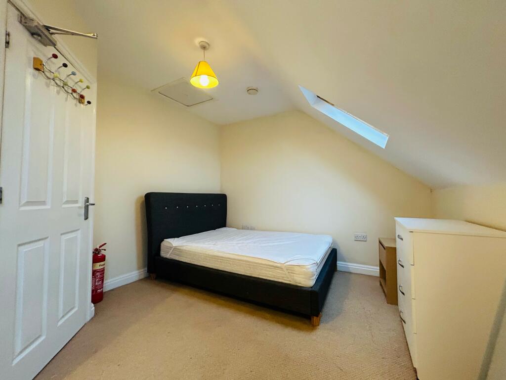 Additional image 5 of Gordon Street, Leamington Spa