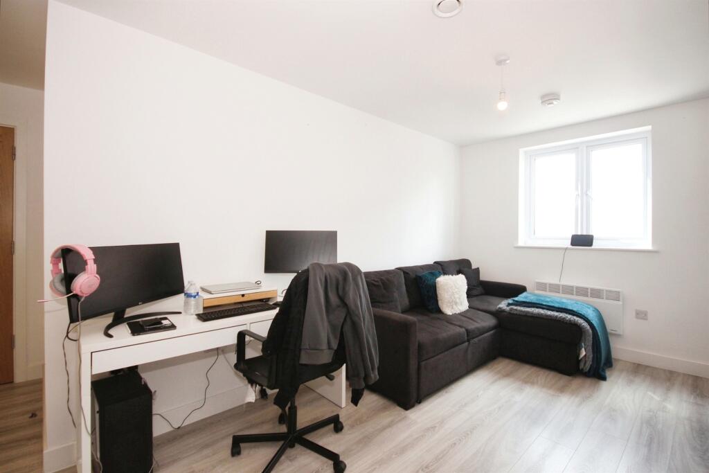 Additional image 2 of Foleshill Road, Coventry