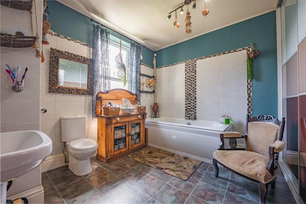 Additional image 17 of Dale Road, Matlock, Derbyshire, DE4