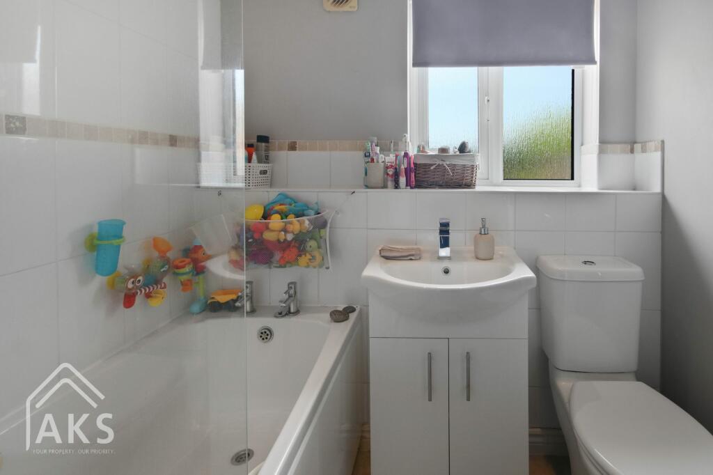 Additional image 4 of Eden Close, Hilton, DE65