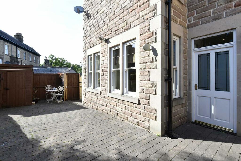 Additional image 16 of Matlock Green, Matlock