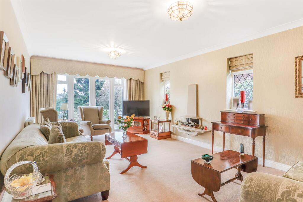 Additional image 4 of Highland Road, Kenilworth