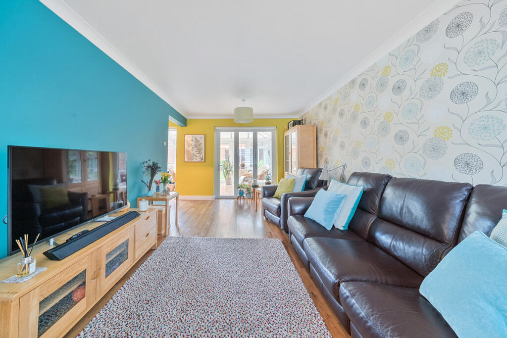 Additional image 22 of Cowley Avenue, Greenhithe, DA9 9PJ