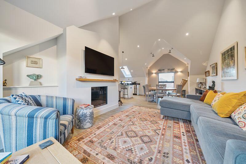 Additional image 4 of Beautiful two bedroom penthouse at Orchard Yard